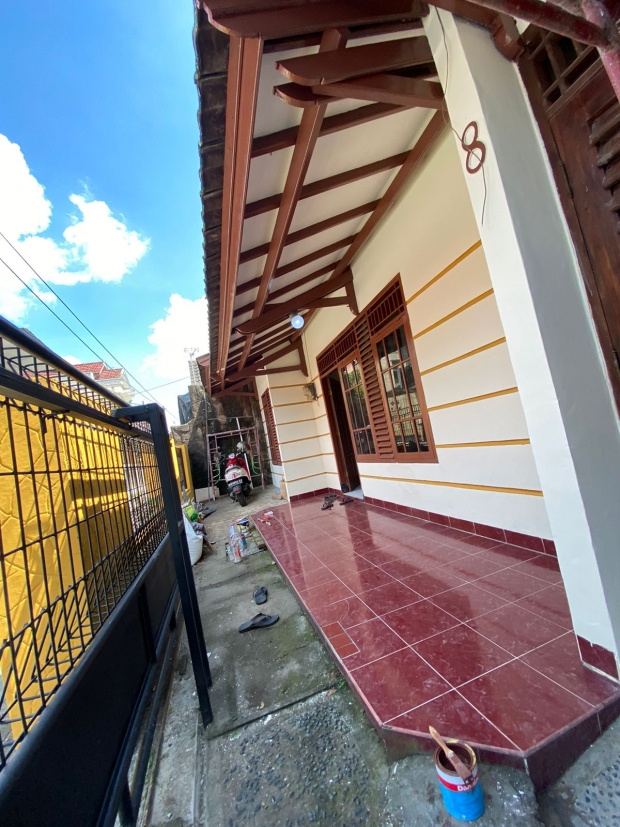rumah tanah pabrik dijual