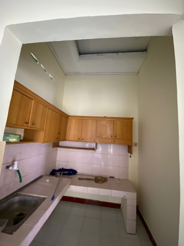 rumah tanah pabrik dijual